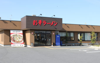 関西圏でスタミナ系ラーメンとして知られる『天理ラーメン』！奈良を訪れたなら、その元祖として知られる『彩華ラーメン』の本店と、発祥元となった屋台で、ぜひ味わいたい！